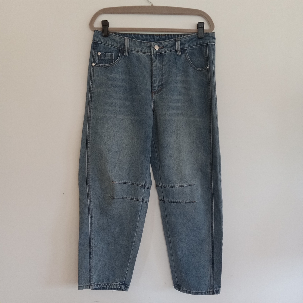 NWT BOUTIQUE BARREL JEANS WOMENS SIZE LARGE